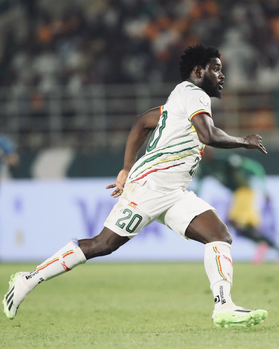 KOITAofficiel's tweet photo. 3 kuss ou 3 points c'est pareil 🤣
Allez les Aigles ! Début de CAN parfait 🦅🇲🇱 https://t.co/OVg4DsdFaz