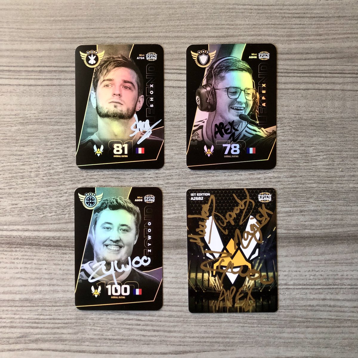 lu1gi_csgo's tweet image. To celebrate @TeamVitality&apos;s success at the @HLTVorg Awards Show, I am giving away custom sigs that I have acquired! 🐝

50 RT&apos;s - @shoxCSGO card
100 Likes - @Vitality_apEX card
950 Followers -  Team Card
1000 Followers - @zywoo card

#KolexCards | Like, RT, Follow, Tag 2 ppl ✅