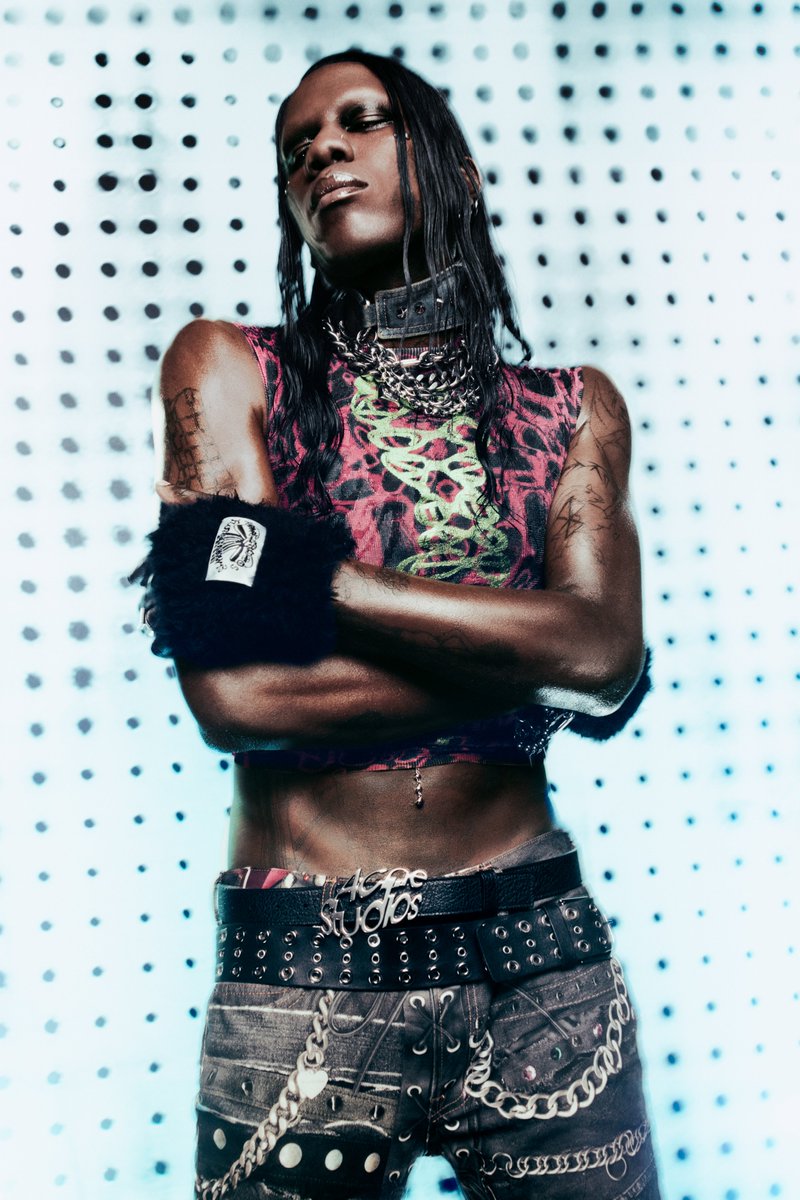 highsnobiety's tweet image. Acne Studios Menswear Fall/Winter 2024 Lookbook featuring Yves Tumor