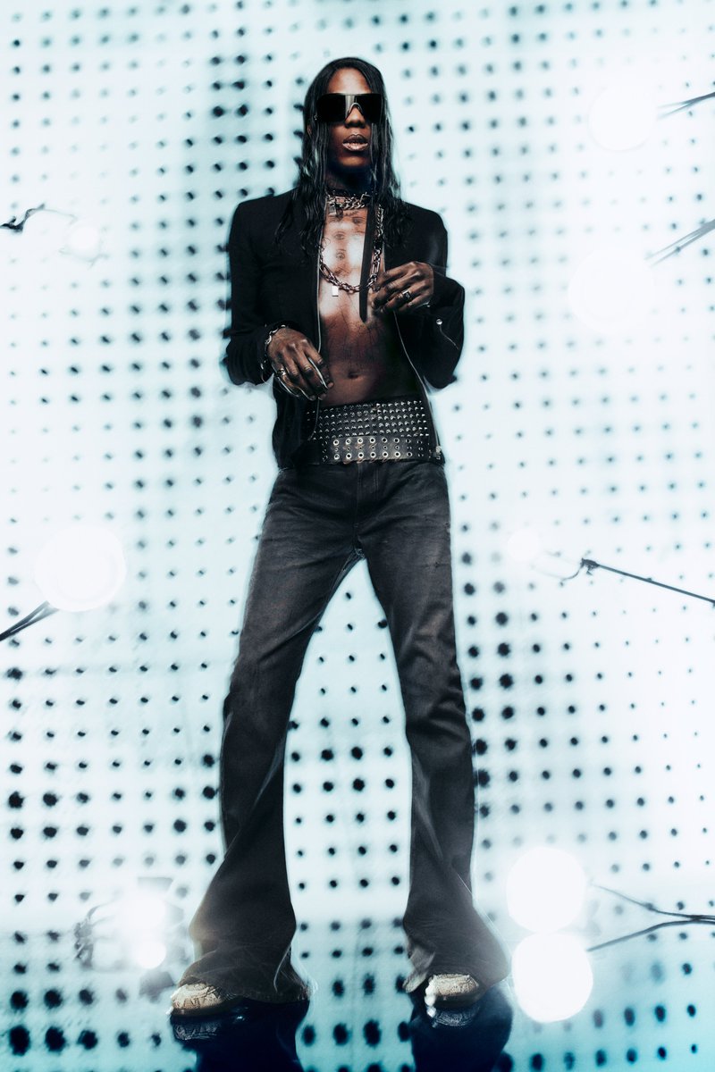 highsnobiety's tweet image. Acne Studios Menswear Fall/Winter 2024 Lookbook featuring Yves Tumor