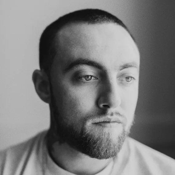 chartdata's tweet photo. Mac Miller was the #10 best selling artist on vinyl in the US in 2023, with 354,000 albums sold. https://t.co/m0F2W498zw