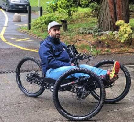 signorZ's tweet photo. 🚴‍♂️ Help my dear friend Lucio Biondi ! Since losing his leg, Lucio dreams of cycling with his growing family. Join us in making this dream a reality with a handbike.  #GoFundMe #Handbike #InclusiveCycling #cycling #dad #Italia #Italy

Donate &amp; Share ➡️ https://t.co/K38E3glW2k https://t.co/cJXJ0O66NM