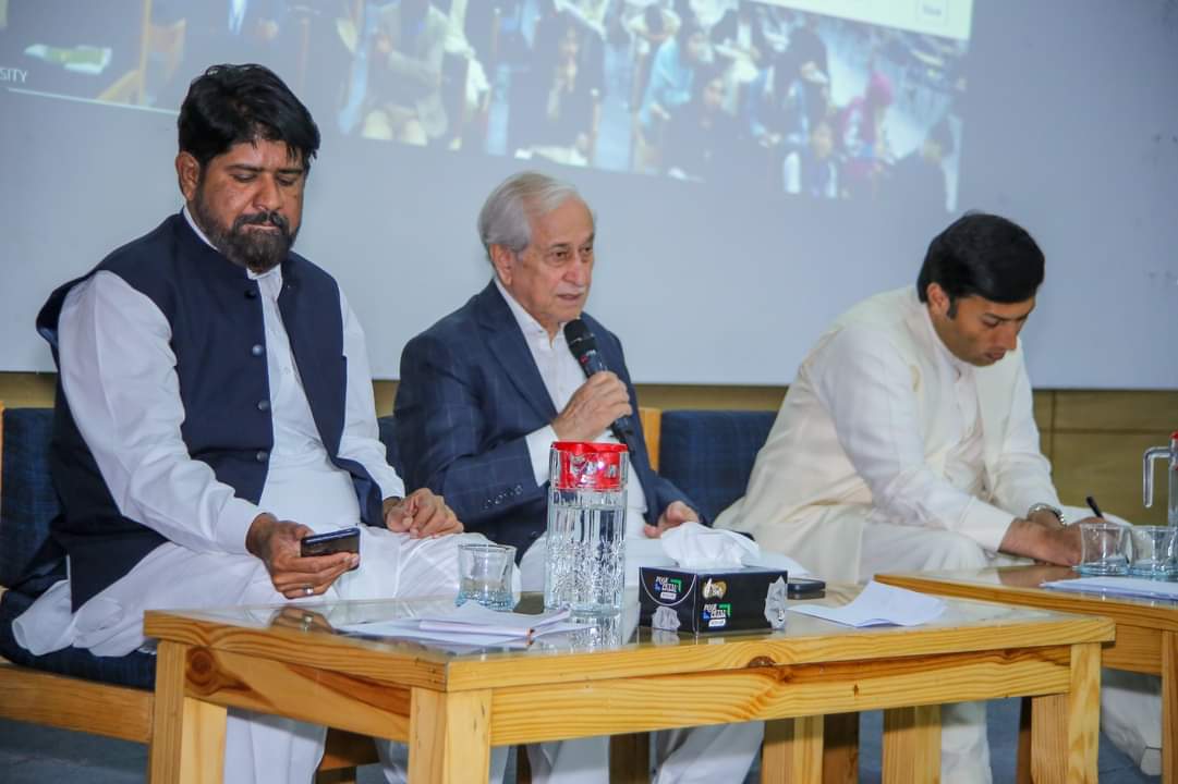 ymnapk's tweet photo. Panelists of Youth Model National Assembly IV Day 1.
#Ymna https://t.co/f0uqoXzdxB