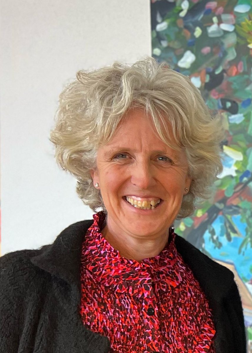 Gem_Middelburg's tweet photo. Wethouder Willemien Treurniet genomineerd voor de titel Beste Bestuurder 2023! Breng uw stem uit via: https://t.co/vnAiuxmTzz https://t.co/MCFD0APHDx