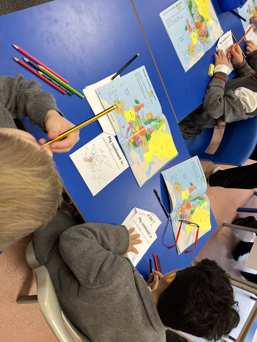 BGS_LowerSch's tweet photo. Year 2 have started to explore the question: Where do I live? #BGS_Year2 #BGS_Project https://t.co/7A9rYKlC9O