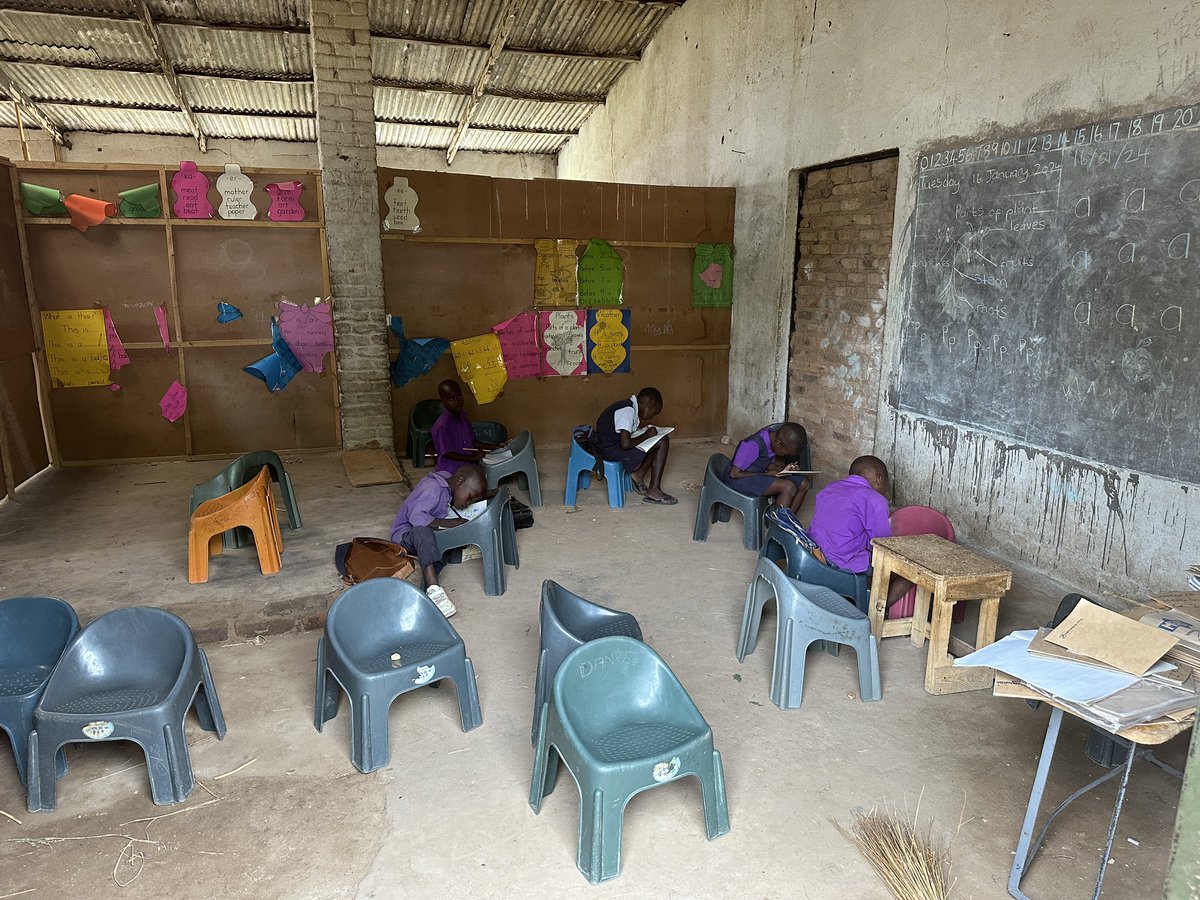 MissMusonza's tweet photo. This is a community school called Step Ahead in Chegutu. Children learn outside, no furniture at all and the classroom is one big barn divided into primary and secondary. They need help and who knows maybe  a destiny helper may be on your timeline kindly share. https://t.co/1i2TDOZsMJ