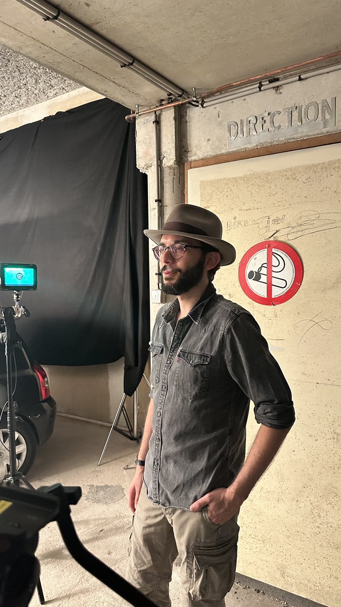 La campagne #ChoisirPsychiatrie c'est J-6 #23janvier2024 on a une enquête <a href="/InstitutCSA/">Institut CSA</a> , un site internet (en ligne le 23) choisir-psychiatrie.fr et une pleins de surprises. #teasing avec 3 photos du tournage. A demain ! <a href="/CNUP_FR/">CNUP</a>