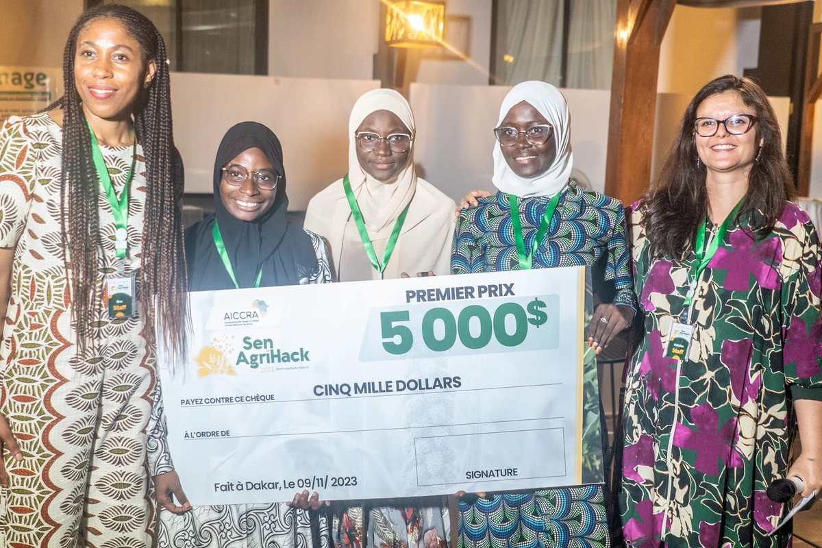 NEW | The inaugural SenAgriHack innovation hackathon 👩🏽‍💻 sparks ideas to solve post-harvest losses in #Senegal 🇸🇳

Meet the young Senegalese entrepreneurs coming up with solutions to a $167m problem 🌾

aiccra.cgiar.org/news/innovatio…

#FoodSecurity #Africa #ReadyToScale