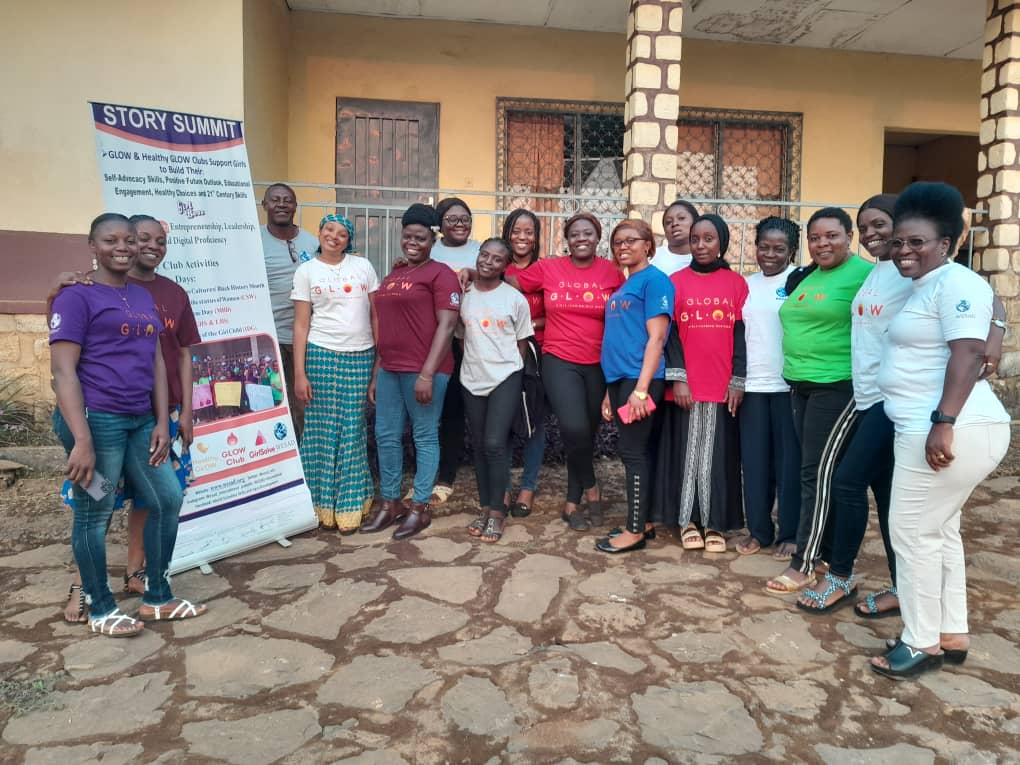 Wesad_Cameroon's tweet photo. GLOW club mentors over the weekend took part in an annual practical training. With sessions carefully designed to cover a wide range of topics
#global_glow
#GlowClubs
#HealthyGLOW
#wesad
#empowerher
#celebratinggirls https://t.co/xrsy8SRdUY
