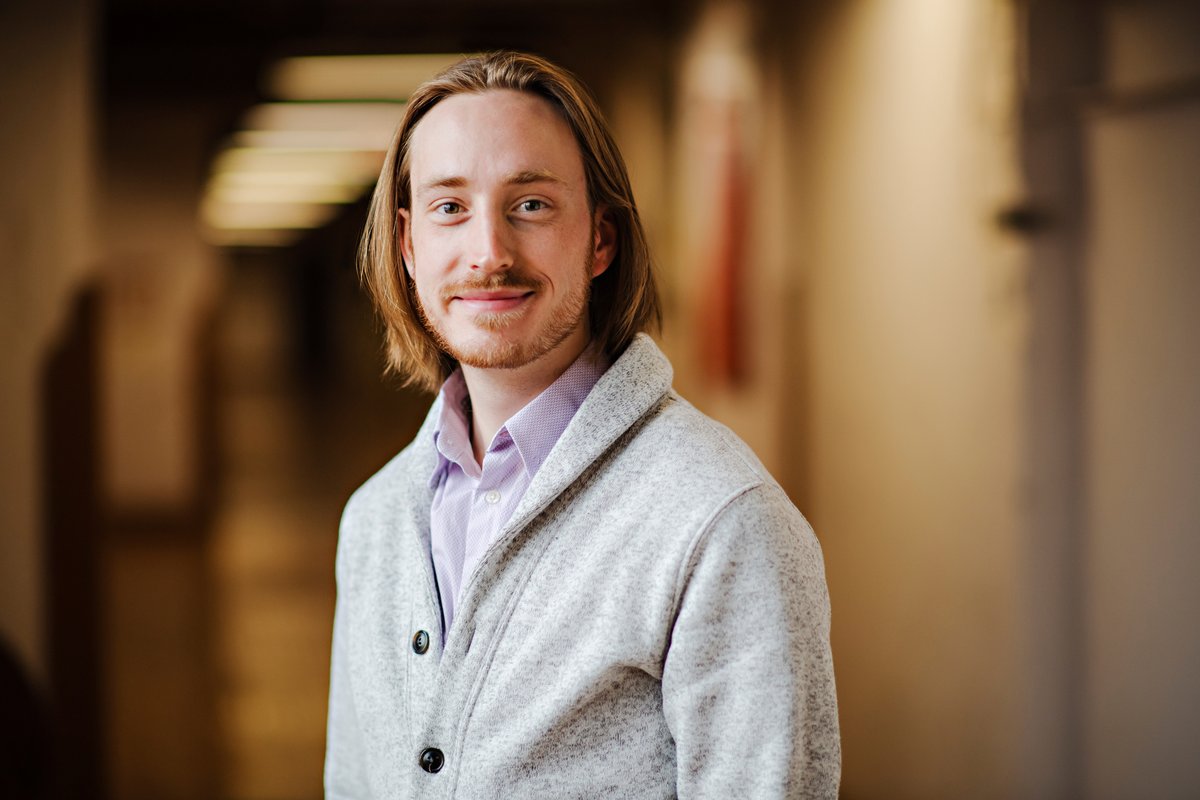 Waterloo Science (@waterloosci) on Twitter photo Can highly precise quantum sensors teach us completely new things about the universe? That’s one of the many questions Benjamin MacLellan, a PhD in Physics student, is asking as he charts an unmarked trail at Waterloo’s <a href="/QuantumIQC/">Institute for Quantum Computing (IQC)</a>.
Learn more: bit.ly/3IMaqiU Can highly precise quantum sensors teach us completely new things about the universe? That’s one of the many questions Benjamin MacLellan, a PhD in Physics student, is asking as he charts an unmarked trail at Waterloo’s <a href="/QuantumIQC/">Institute for Quantum Computing (IQC)</a>.
Learn more: bit.ly/3IMaqiU