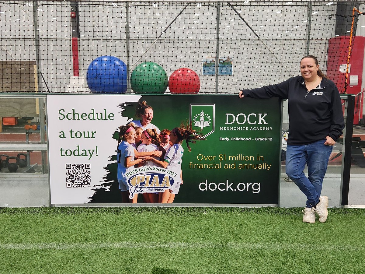 IdentityGraphi1's tweet image. Vinyl Advertisement we installed at XL Sports Workd in Hatfield, PA! 

 #wraps #northwales  #trucklettering #printshop #vinyl #labels #stickers #identity #signmaker #decals #IGP #lettering #graphics #printing #graphicdesign #signs