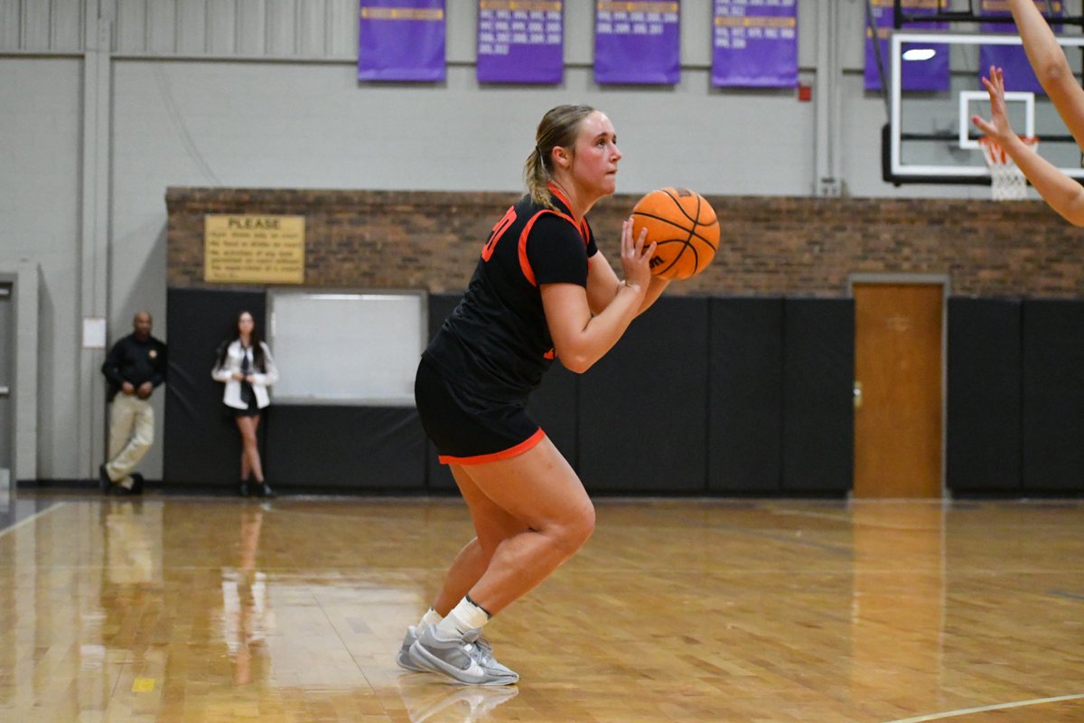 Wade Cheek (@wadercheek) on Twitter photo Congratulations to <a href="/EllieSouthards/">Ellie Southards</a> on being voted as this weekβs <a href="/BlitzSportsGA/">π
±π
»π
Έππ</a> Girls Player of the Week!
Southards averaged 23 points, 9 rebounds and 3 steals while shooting 50% from 3PT-range during <a href="/RabunWbb/">RabunCountyWBB</a>βs games this past week. She also notched her 1,000th career-point as Congratulations to <a href="/EllieSouthards/">Ellie Southards</a> on being voted as this weekβs <a href="/BlitzSportsGA/">π
±π
»π
Έππ</a> Girls Player of the Week!
Southards averaged 23 points, 9 rebounds and 3 steals while shooting 50% from 3PT-range during <a href="/RabunWbb/">RabunCountyWBB</a>βs games this past week. She also notched her 1,000th career-point as