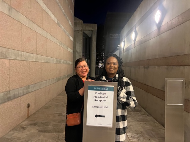CWAUnion's tweet photo. CWA Local 9003 members handed out flyers at Fordham’s Alumni Presidential Reception in Los Angeles where Fordham University President Tania Tetlow was speaking.  

Graduate students workers have been fighting for a fair contract &amp; living wage at Fordham for over a year. https://t.co/8qnkvRWZWA