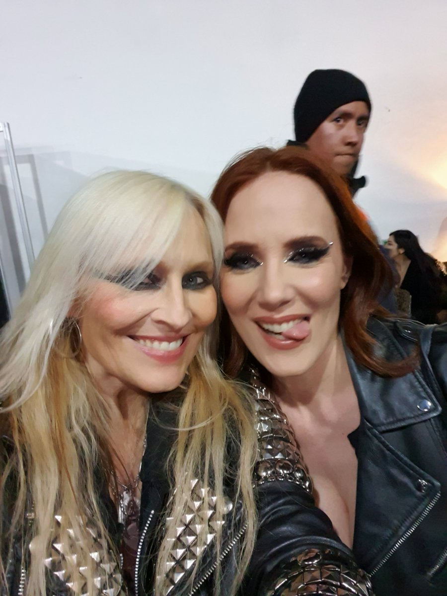 DORO tweet media