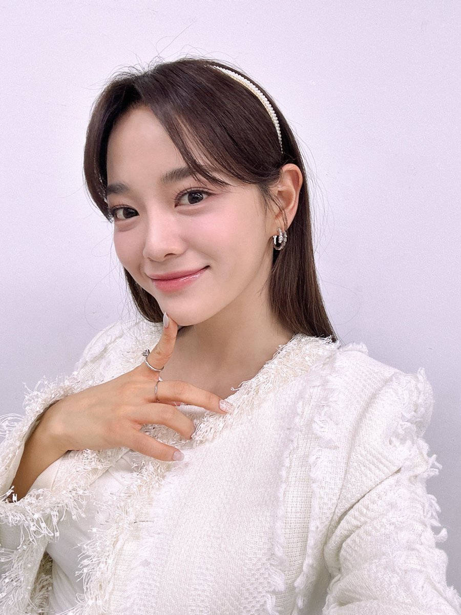 0828_kimsejeong's tweet photo. [📸]
240117
SBS #유니버스티켓

지금까지 올라운더의 아이콘, 
세상의 자랑👑
유니콘 세정이었습니다🦄

#김세정 #KIMSEJEONG
#세정 #SEJEONG
#UNIVERSETICKET https://t.co/MRZPOx5S7c