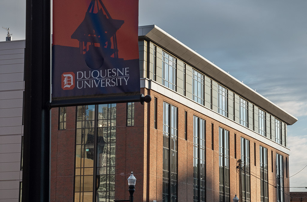 Today, Duquesne University makes history by officially opening the College of Medicine. #DuqMedicalCollege ow.ly/oHPu50QrK3J