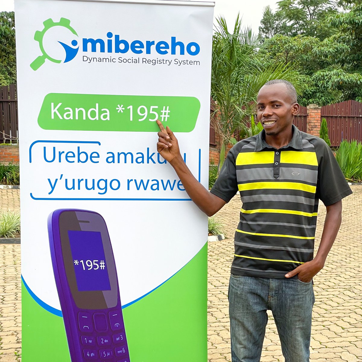 RwandaLocalGov's tweet photo. Gahunda yo kumenyekanisha Sisitemu "𝗜𝗺𝗶𝗯𝗲𝗿𝗲𝗵𝗼" ikubiyemo amakuru ku mibereho y'ingo yatangirijwe mu Mujyi wa Kigali.

🔹Ushobora kureba amakuru y'urugo rwawe kuri telefone ukanze *𝟏𝟗𝟓#.
🔸Usanze urugo rutanditse cyangwa harimo amakuru yo gukosoza, gana Akagari. https://t.co/ZURhfMWWrd