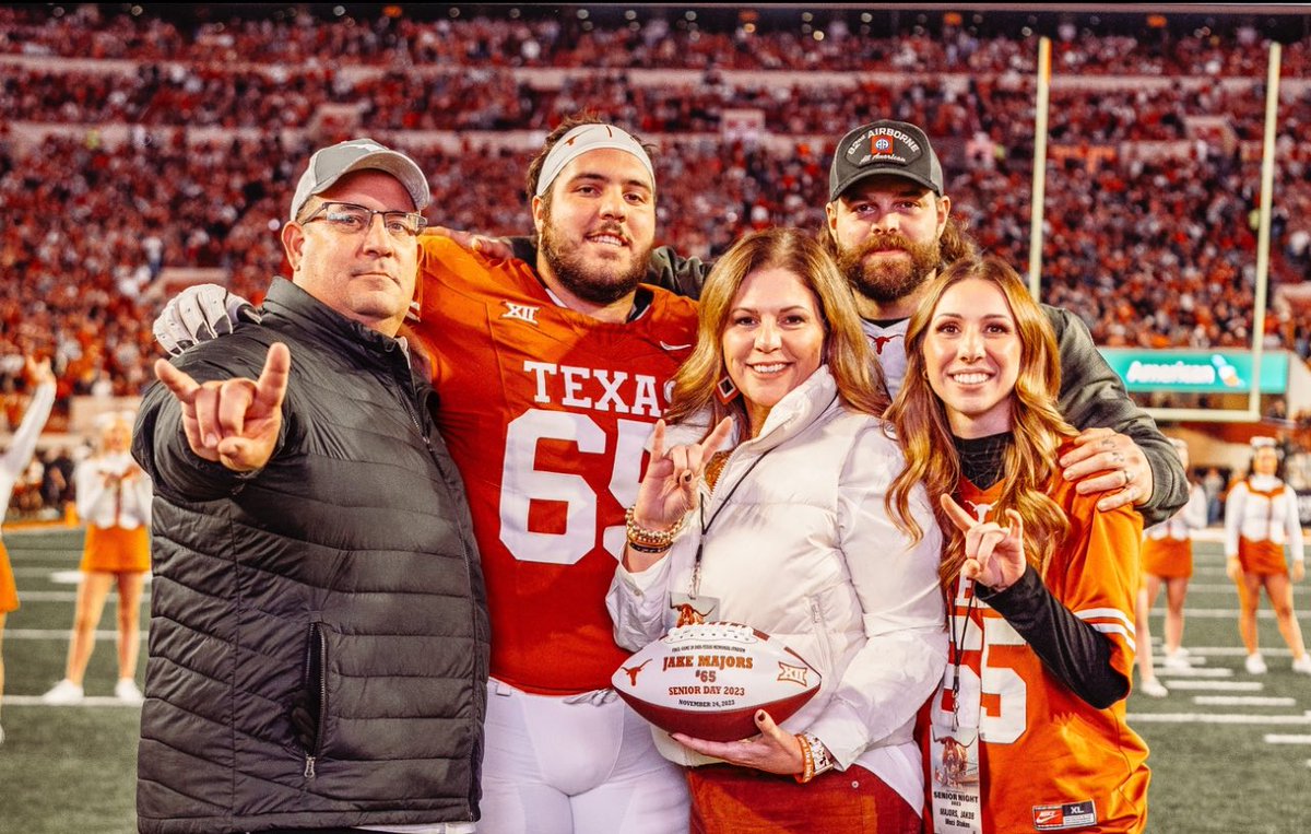 Traci Majors tweet media