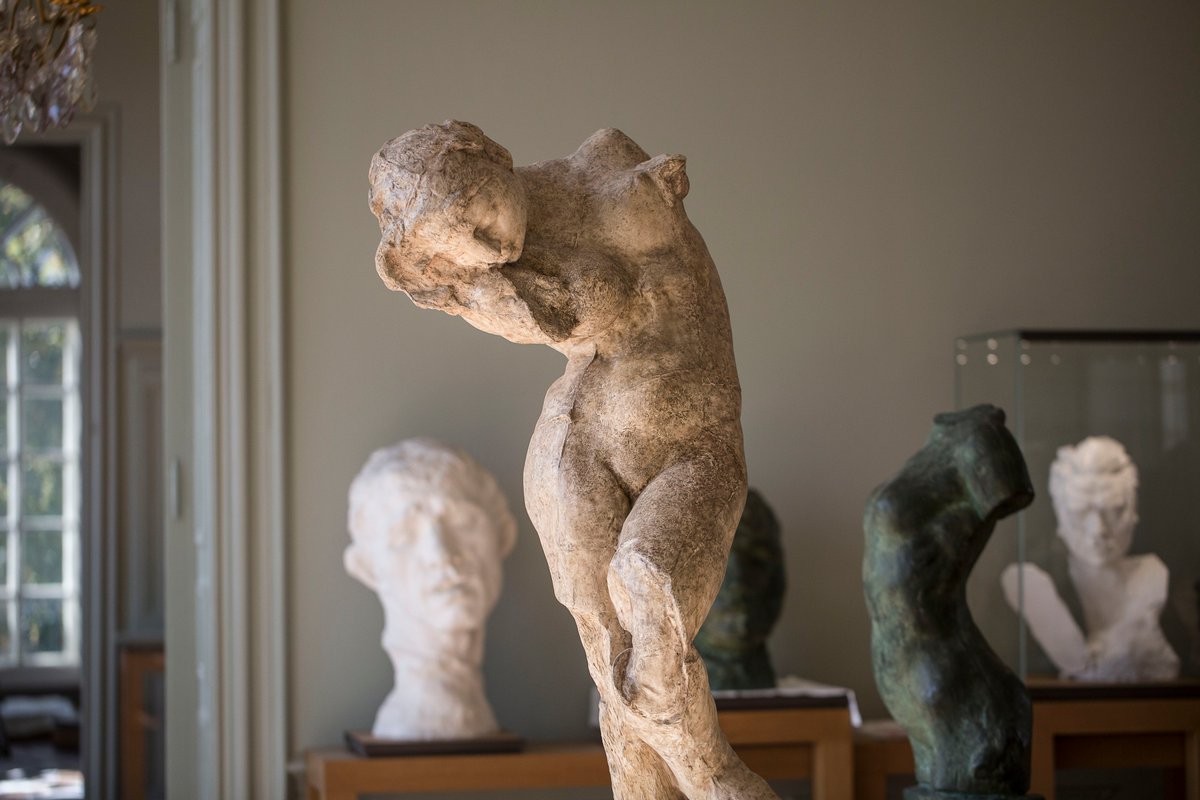 💡 Le saviez-vous ? De nombreux titres d’œuvres de Rodin n’ont pas été donnés par l’artiste lui-même, mais par des amis, critiques ou journalistes. Quel titre donneriez-vous à cette œuvre ? 📷 © Agence photographique du musée Rodin, Jérome Manoukian