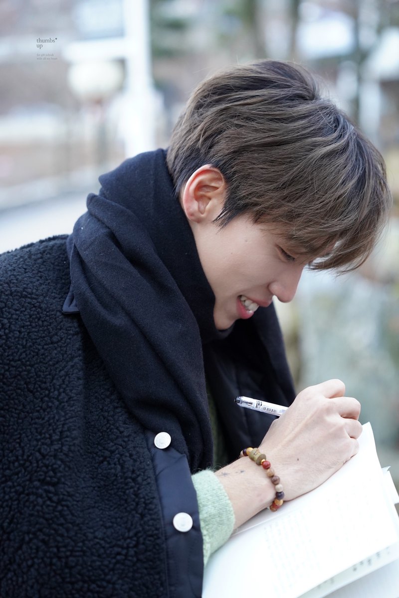 thumbsuptojh's tweet photo. 240114 울림프렌즈 강화도 #기프트 #이주혁 https://t.co/FCYIZSkJ9x