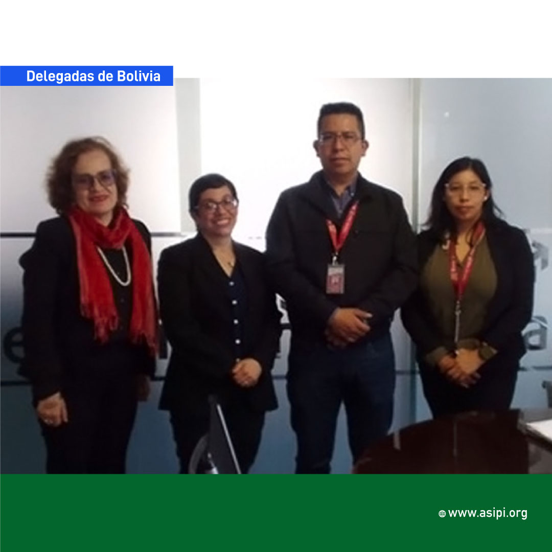 ASIPI_'s tweet image. Encuentro en Bolivia: ASIPI y SENAPI fortalecen la colaboración. 
Dra. Martha Landivar y Dra. Paula Bauer se reunieron con la Dra. Angélica Miranda y el Dr. Roberto Ilich García Herrera. 
¡Destacamos el compromiso de ambos lados! 
.
.
.
#ASIPI #Bolivia #SENAPI