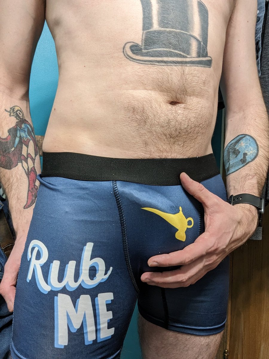 beardcock's tweet photo. Rub me and see what comes out 😏 https://t.co/EXxTWHraDs