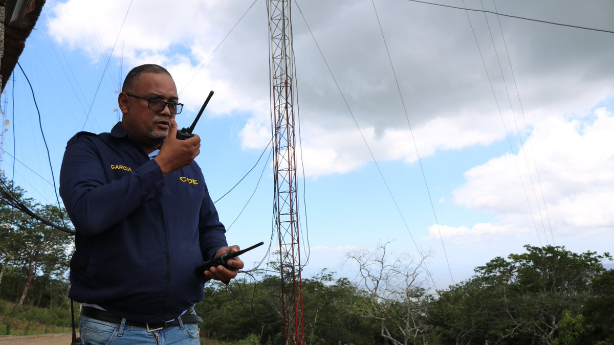 WFP_RD's tweet image. ⏱️Preparación
⚙️Coordinación

El Cluster de Telecomunicaciones en Emergencias @ETCluster apoya las instituciones de respuesta en 🇩🇴.

En 2022 durante el #HuracanFiona se demostró mejor coordinación entre los actores nacionales.

🇺🇳🫱🏾‍🫲🏽🇺🇸@USAIDSavesLives

📲bit.ly/3vGCvVm