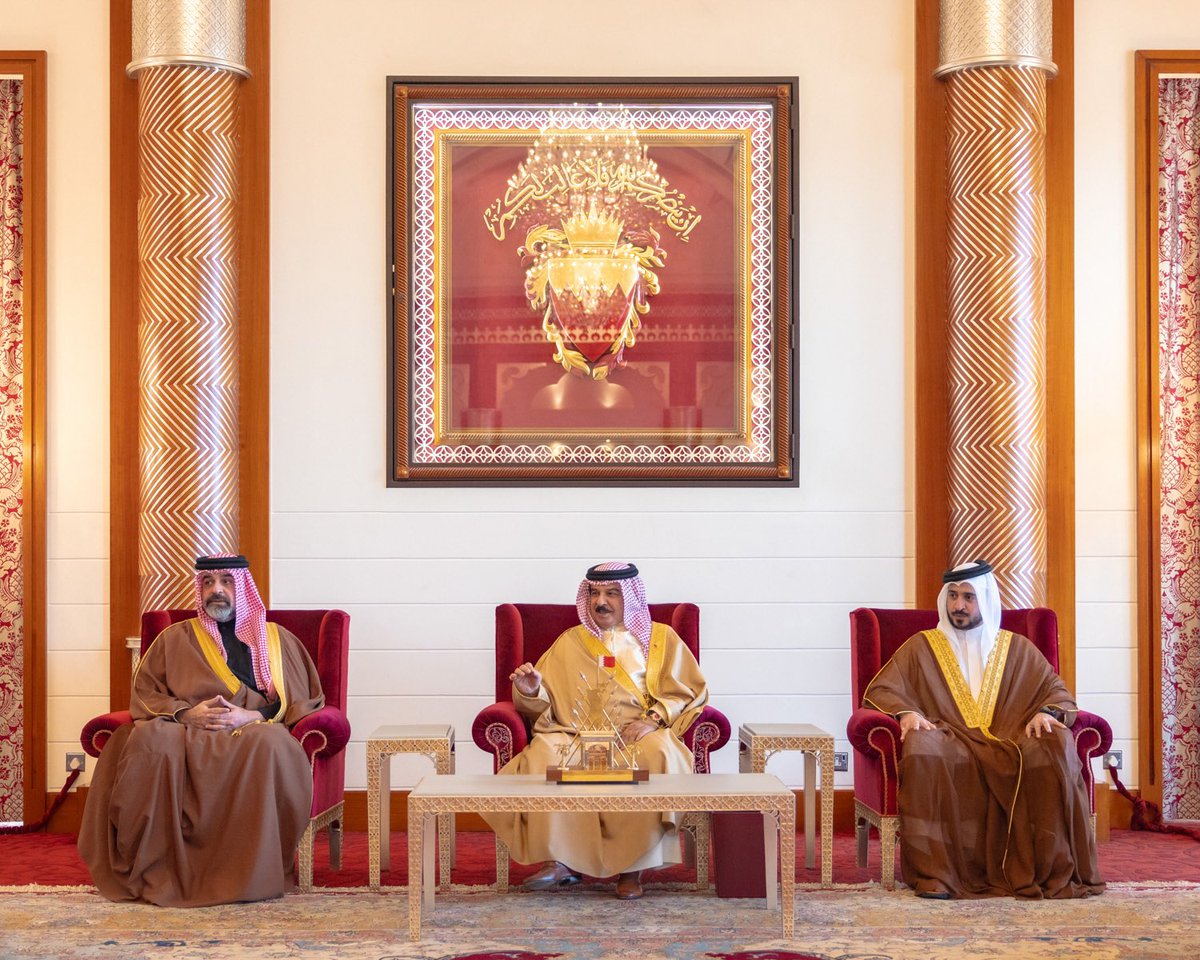 Tony Davis tweet media