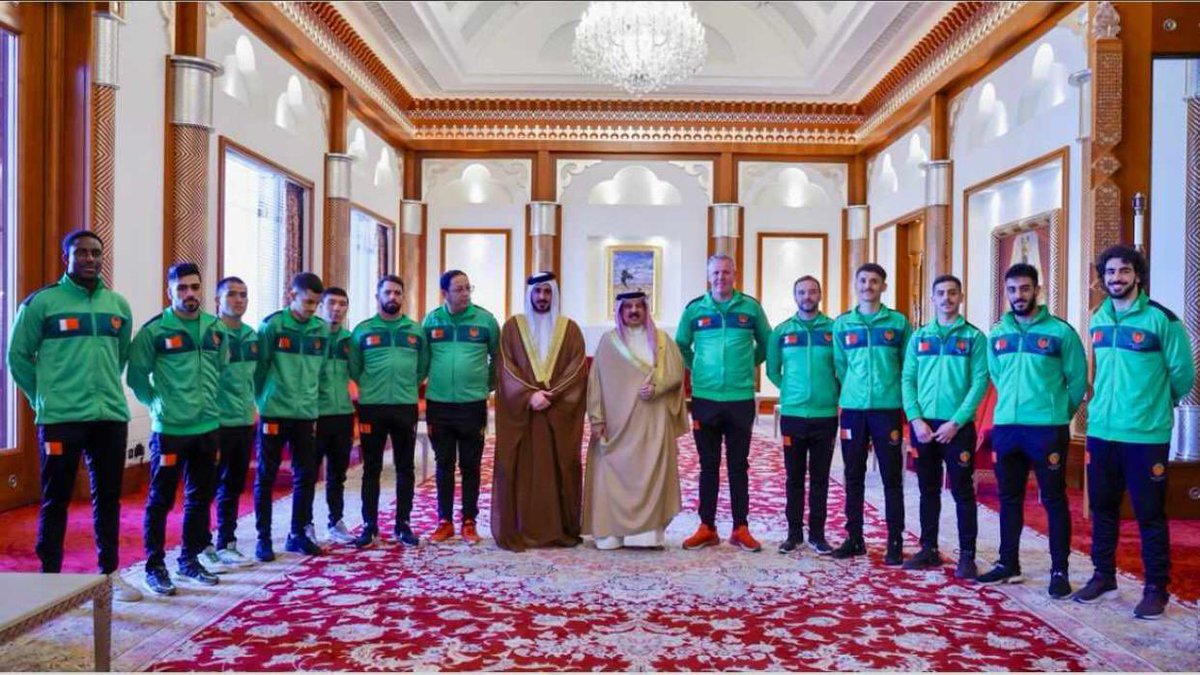 Tony Davis tweet media