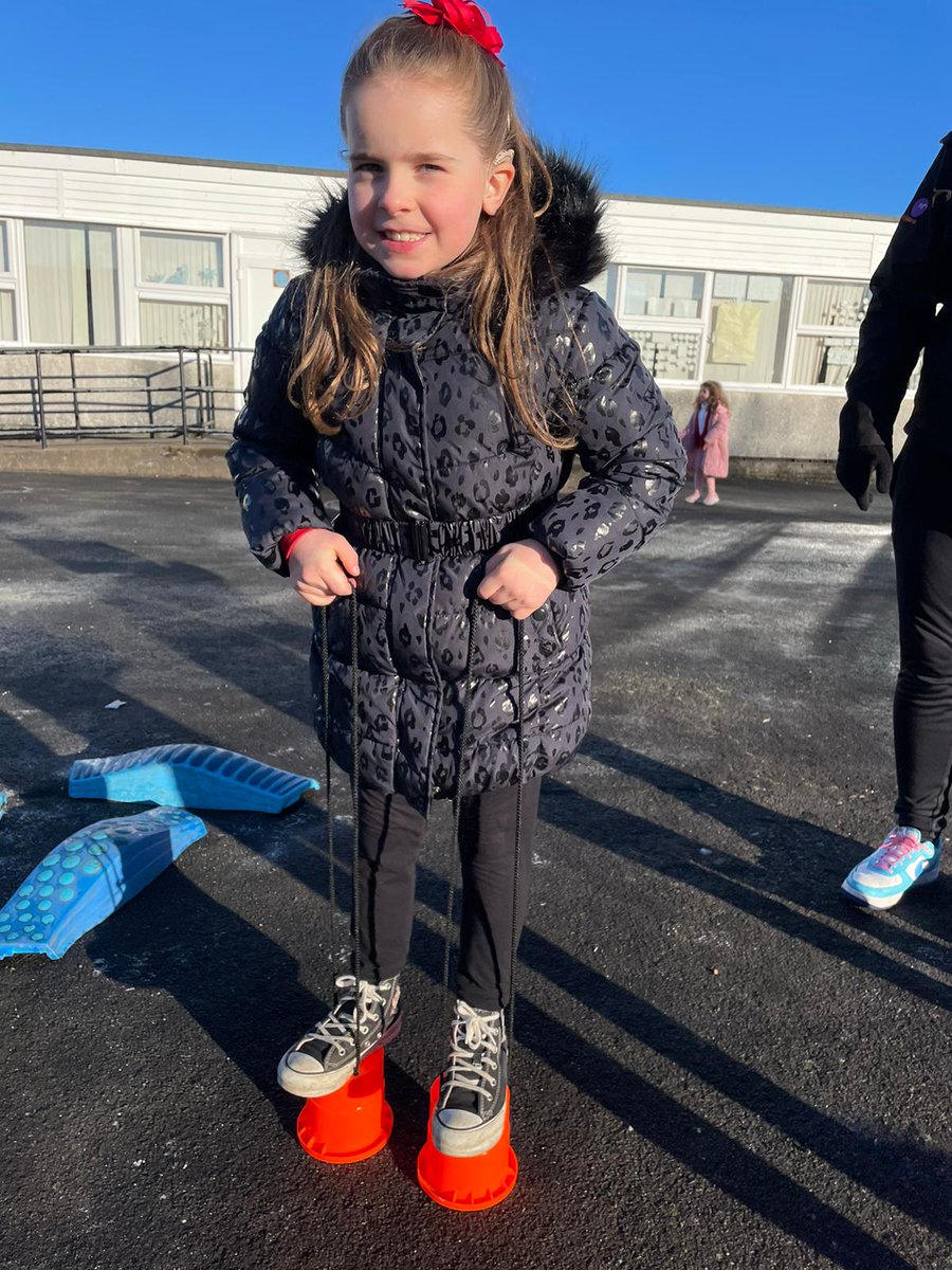Today's #ActivePlay session launch was at @PennyburnPs 🥳! Lots of excited faces ready to have fun in the sunshine 🎉 We had so much fun & are preparing the Macarena for next week 😅💃🕺 #ActivePlayForAll @SSF_2000 @Thrive_Outdoors @ActifyAPT @ActiveScotGov @NAActiveSchools