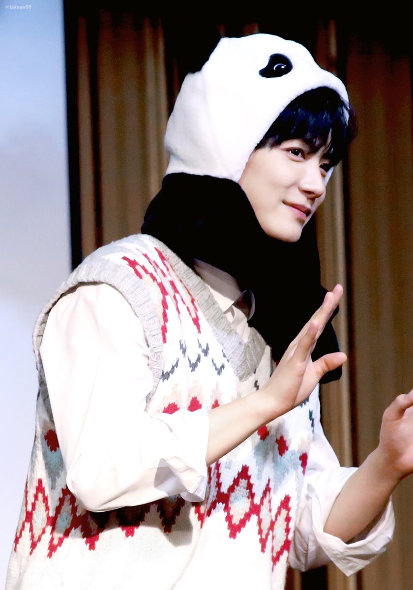 240113 뮤직코리아 팬사인회

#김종현 #KimJonghyeon