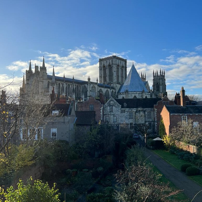 #HerriotCountry offers a plethora of captivating destinations to explore. The enchanting city of York beckons, featuring attractions like York Minster &amp; the medieval city walls, or venture out into North York Moors or Yorkshire Dales National Parks. herriotcountry.co.uk #york