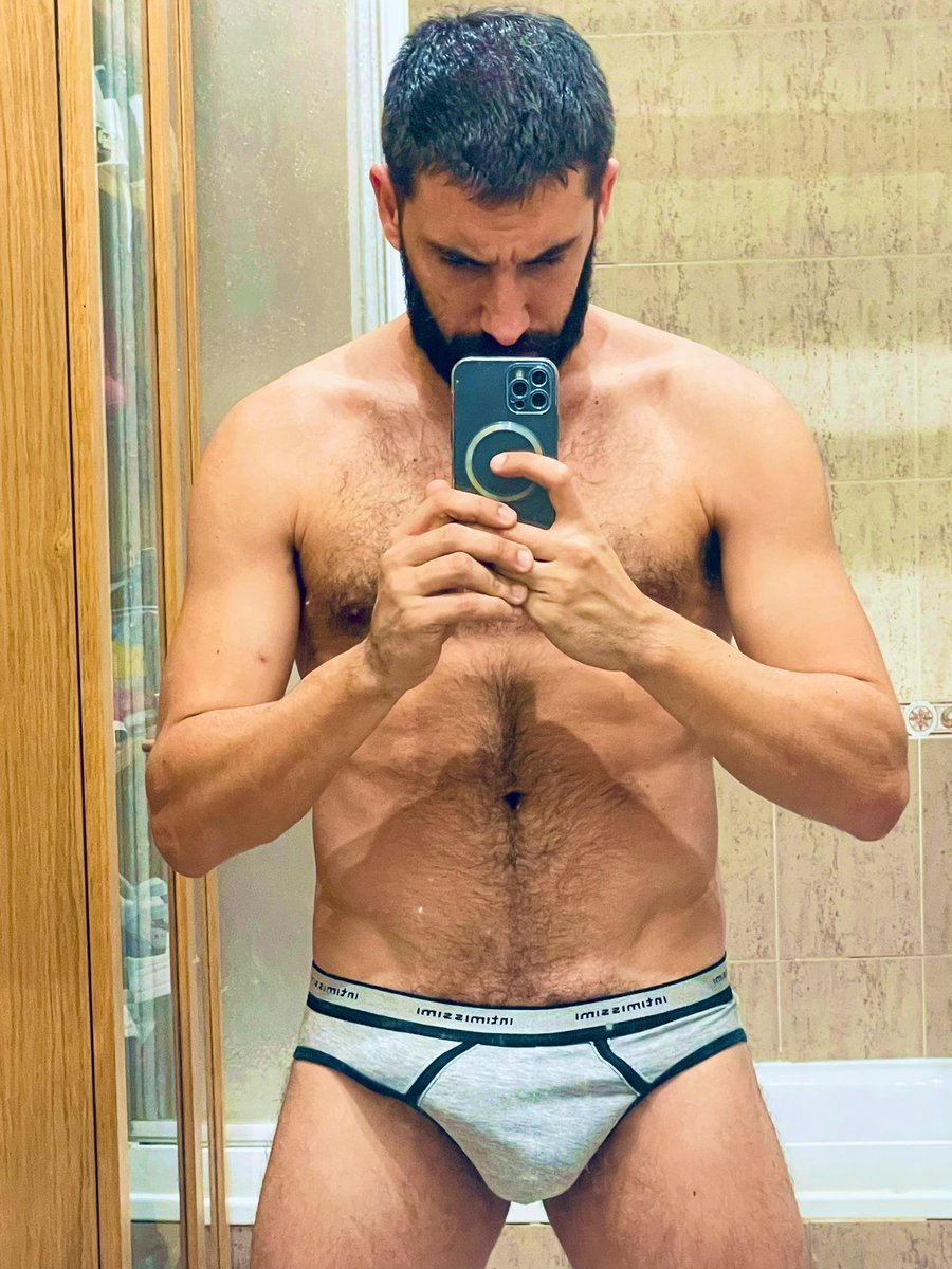 xtaky_'s tweet image. 😇😇