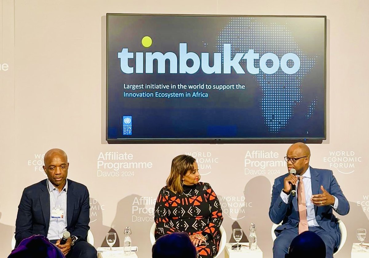 #timbuktooDavos Moderated a discussion at our timbuktoo Launch at WEF Davos #wef28 with ⁦@Google SVP⁩ ⁦@JamesManyika⁩ and ⁦@AfCFTA⁩ SG @MeneWamkele⁩