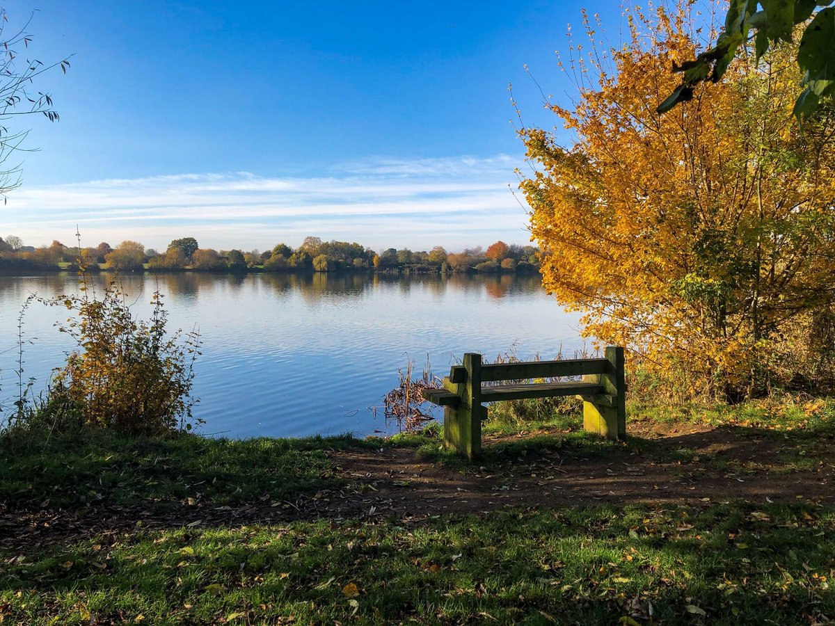 Make sure you explore during your stay at Nene Outdoors Campsite. Take time out to sit back, relax & take in this beautiful part of Cambridgeshire. Book your stay today!
camping-directory.uk/3408 
#LakeRetreat #Countryside #Peterborough #Tents #BellTentHire #Camping @NeneParkPboro