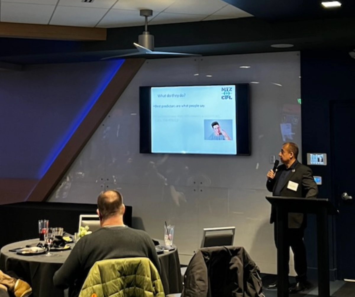 Had an amazing evening presenting #ActiveShooter response training 🚔 and sharing #safety, #security, and #vigilance knowledge at the Detroit CSA  🚨
 
#ThankYou to all that attended. 

#schoolsafety #worksafety #selfdefense #schoolsecurity #activeshootertraining #safetyplan