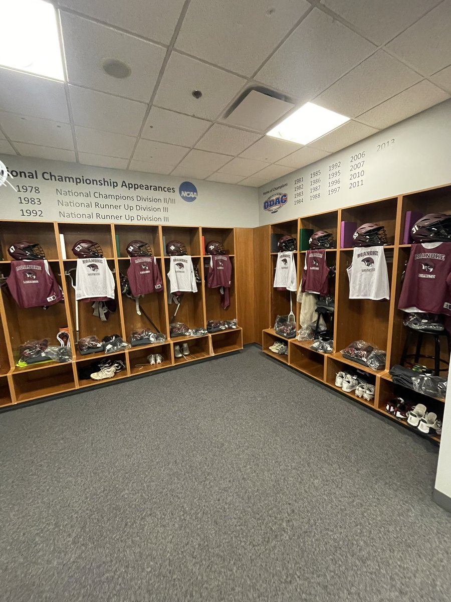 roanokemlax's tweet photo. First day of practice means 2 things:

https://t.co/OvJPX2gWAQ gear
https://t.co/Jfi069L439’s the start of the best time of the year!

The guys are looking great, playing great, and getting after it!!!!! https://t.co/E6DM7UheVP