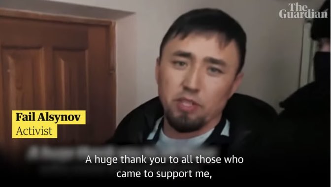 MartinGenier's tweet photo. Russie 🇷🇺 cet homme #FailAlsynov militant pour la langue Bashkir et pour l’environnement fait-il trembler #Poutine dans la République de #Bashkortostan ? Il a été condamné à 4 ans de prison provoquant une manifestation importante et promet de revenir https://t.co/AcfcnFIx52