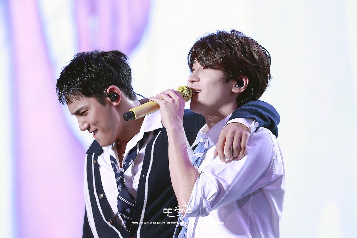 240114
👀🫣
#민규 #MINGYU #ミンギュ #원우 #wonwoo #ウォヌ #세븐틴 #SEVENTEEN