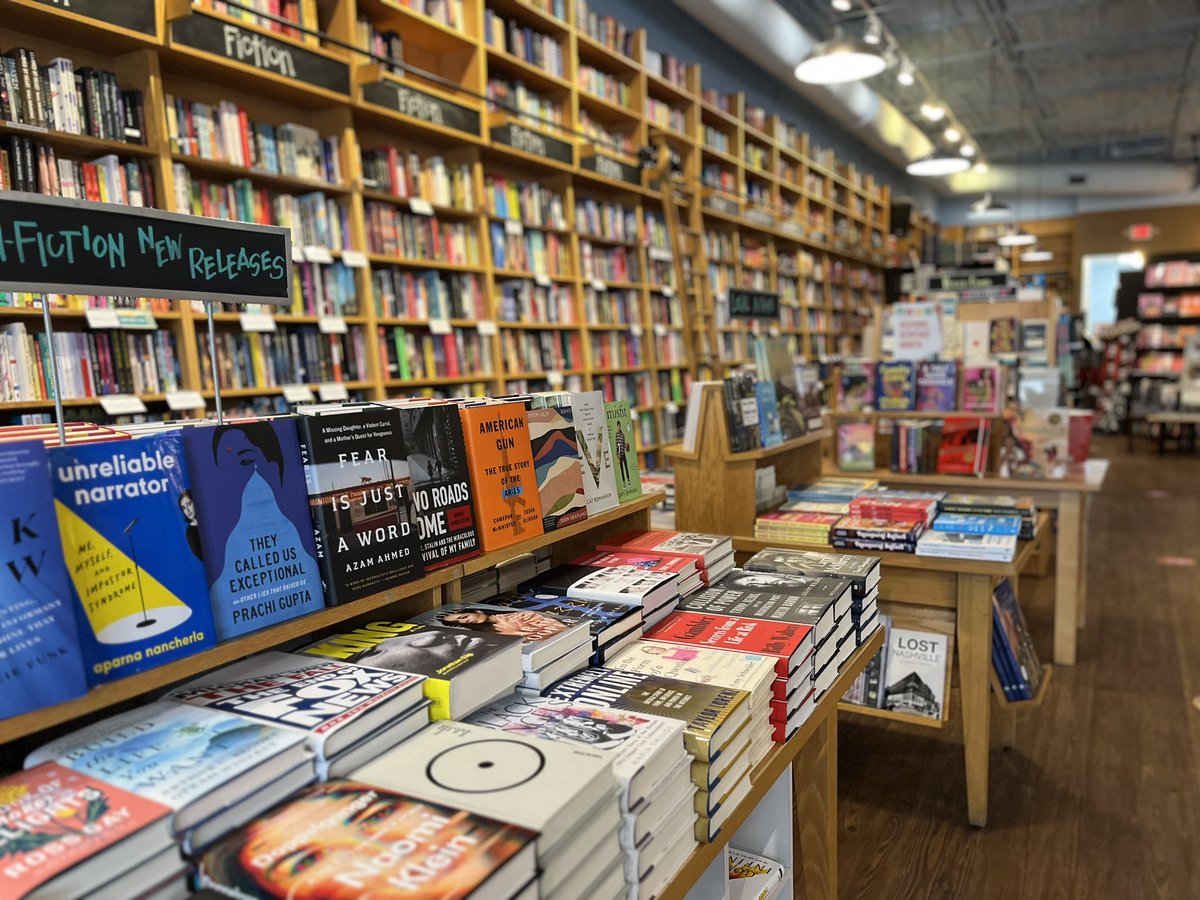 We’re open!! Bundle up and come grab a wintry read! Hillsboro Road and our parking lot are looking pretty clear, but please be safe out there, y’all. We’re going to close at 3:30 to allow our booksellers to get home safe before it gets dark.