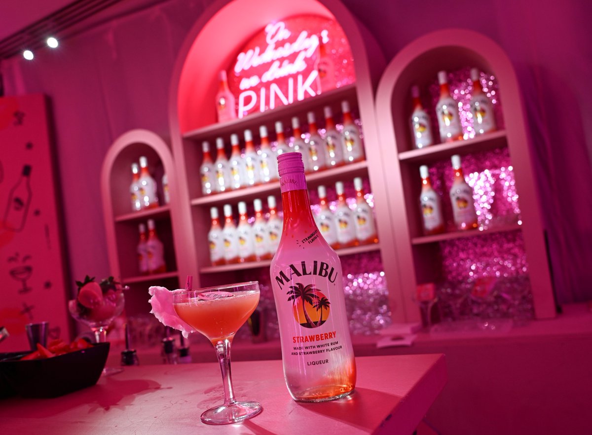 Thrilled to announce our successful collab with <a href="/paramount/">paramount</a> and <a href="/PearlAndDean/">Pearl & Dean</a>! <a href="/PernodRicardUK/">Pernod Ricard UK</a>'s <a href="/MalibuUK/">Malibu Rum (UK)</a> Strawberry meets #MeanGirls in a whirlwind of immersive experiences, exclusive screenings, &amp; star-studded premieres. Cheers to our incredible teams for making it happen! 🍓🎬