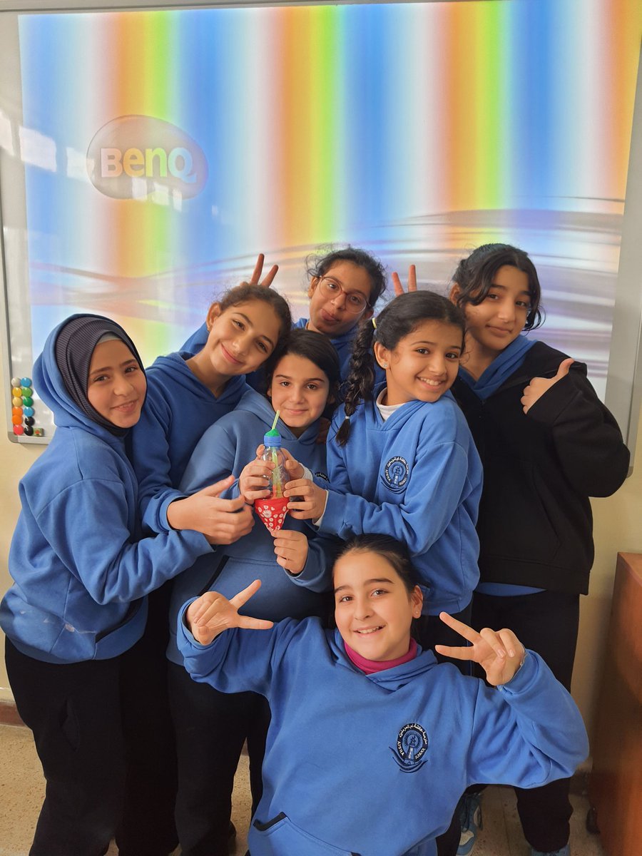 Cool enough to take your breath away! 😎 Grade 5 students built a respiratory system model using simple materials like straws and balloons! Little <a href="/MakAishaSchool/">MakAishaSchool</a> scientists ''be-lung'' to the labs!!

<a href="/NElakhdar/">Nour elakhdar</a> 
#respiratorysystem