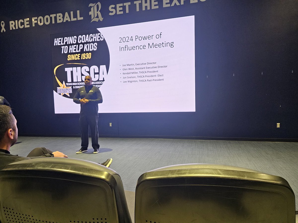 CoachPJWilson's tweet photo. This morning at @RiceFootball @THSCAcoaches the best coaching organization in the world!
#Powerofinfluence https://t.co/MKn3jq3JC2