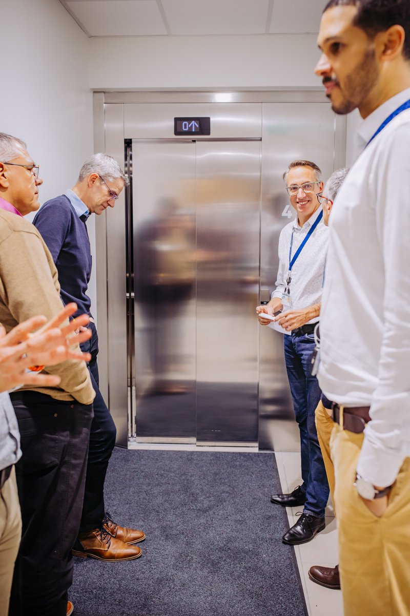 GroupeSII's tweet photo. 🏢 Inauguration @SIISudOuest : de nouveaux espaces de travail pour accompagner sa croissance !

En présence d'@AgnesPlagneux, Adjointe au Maire et Vice-Présidente de @TlseMetropole, des clients et de partenaires, ainsi que de la Direction du Groupe SII @CharlesMAUCLAIR https://t.co/xF6nRwu8MN