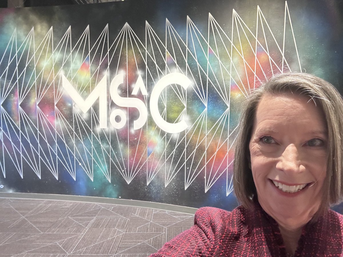 It’s #museumselfieday! ⁦<a href="/SMUD_MOSAC/">SMUD MOSAC</a>⁩ #staycurious and come play with us.