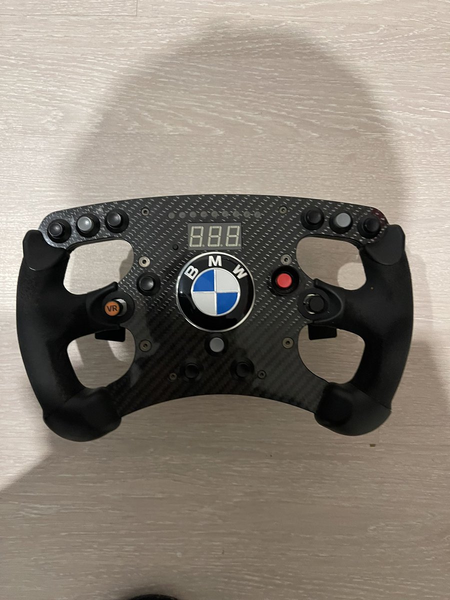 perezdea_ibai's tweet image. Monitores x2 75hz 200€
Base Fanatec 150€ 
Asiento playseat 30€
Pedales DC 150€
Chasis AsturSimRaceEvo75 personalizado más soporte triple monitor 600€ 
Volante Fanatec F1 75€
Volante Fanatec BMW 150€
Pack levas nuevo de Fanatec 85€
Se vende por necesidad.