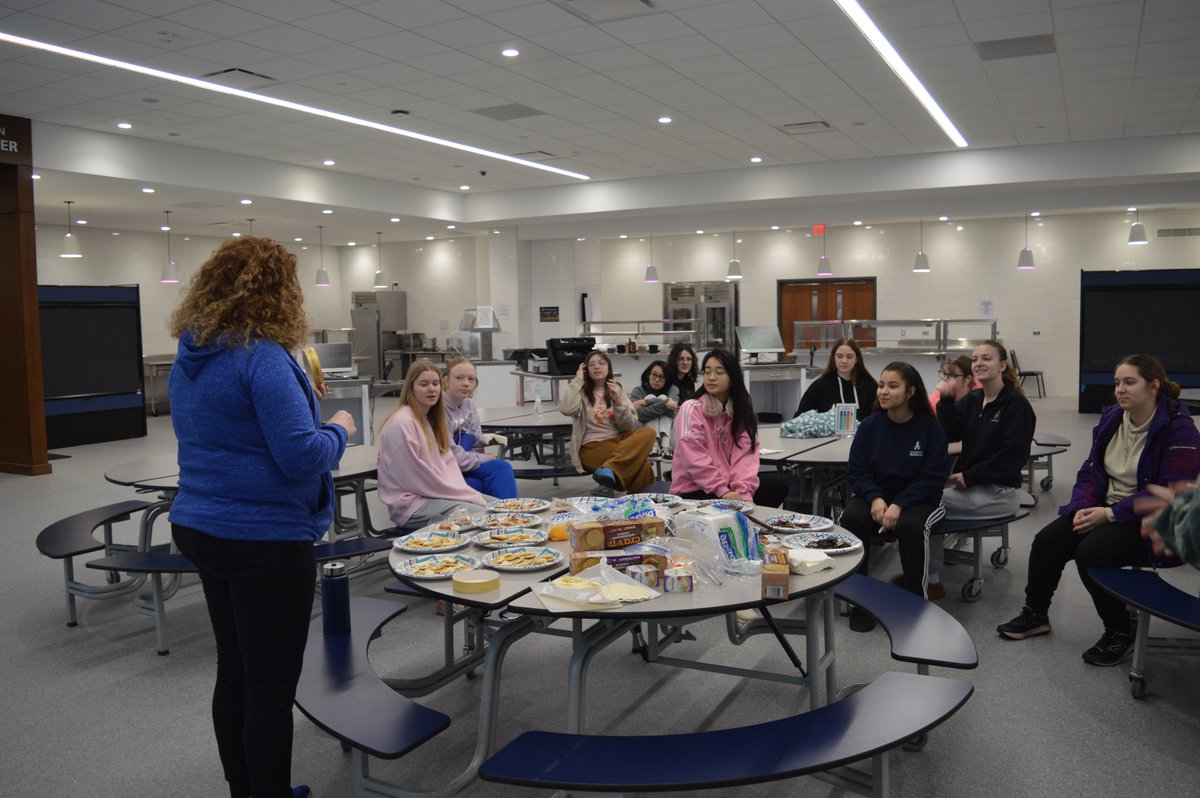 Marian Student Pubs tweet media
