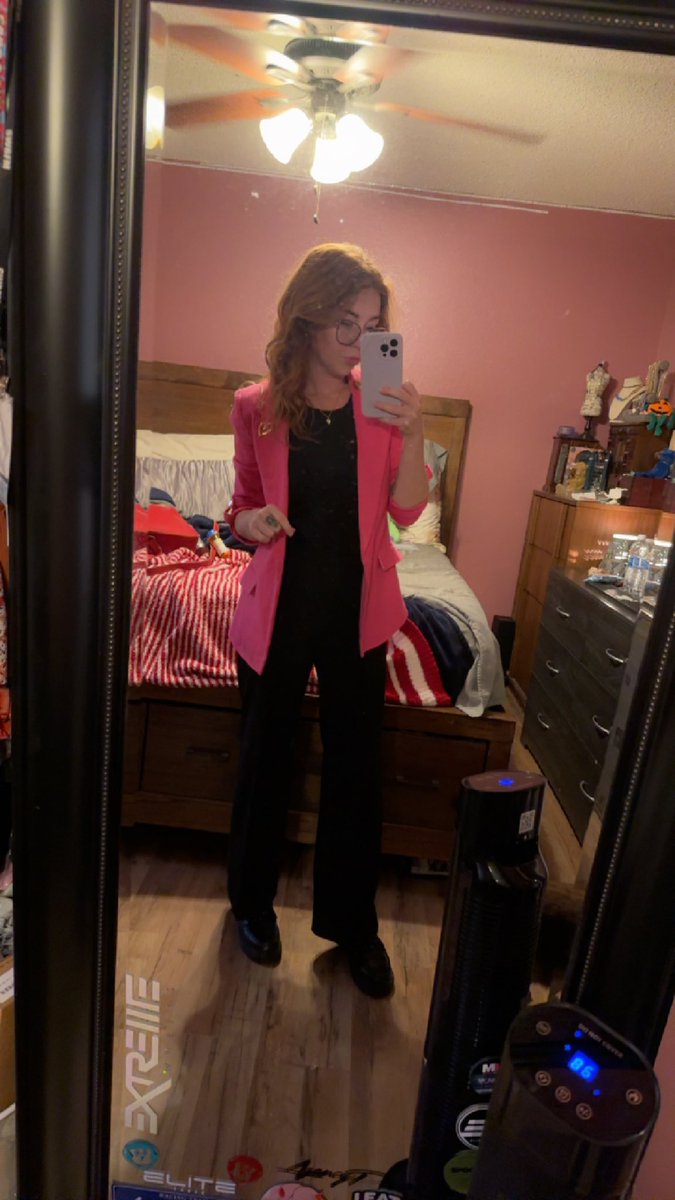 BabyyyGingiexx's tweet photo. On Wednesdays we accidentally wear pink ๐คญ
#fashionislife
Findom
$bbyyygingie https://t.co/Zrow28r4Cx