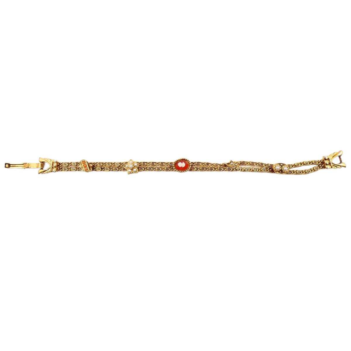 Goldette Victorian Revival Cameo Bracelet, Free Shipping tuppu.net/cfdccc2b #JunkYardBlonde #Etsy #VictorianJewelry