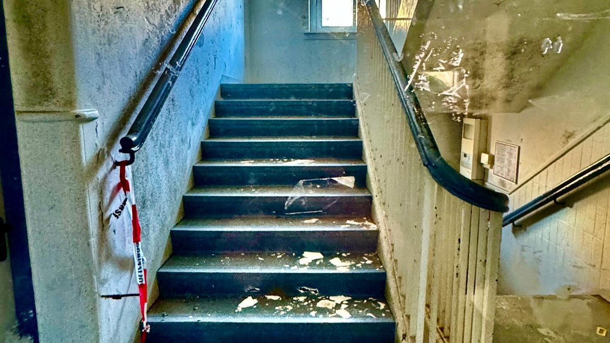 TDickenbrok's tweet photo. Lost Place in Ostwestfalen-Lippe. 
Auf dem ehemaligen Hammersmith-Areal gehts bald los mit dem Umbau. 

#herford #hammersmith #bildungscampusherford #presse https://t.co/2Uq5rGHhK7